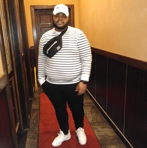 Meet your Posher, Justin